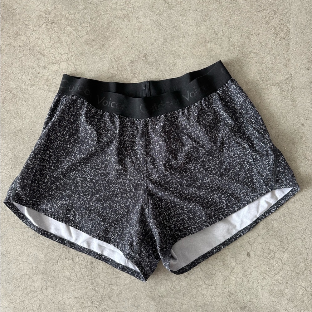 Outdoor Voices 3inch Relay Short Size Medium